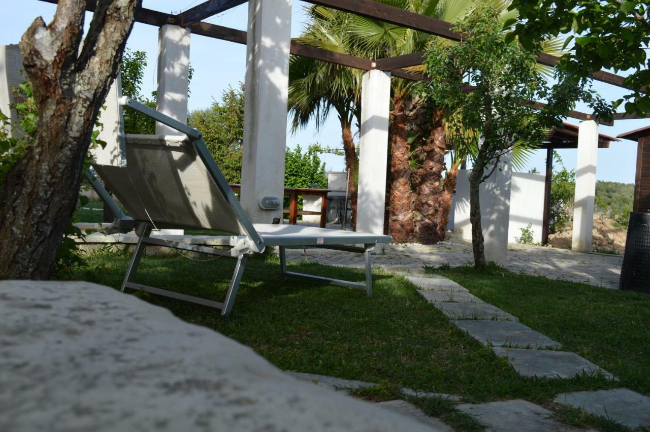 La Vallonea Casamassella Bagian luar foto